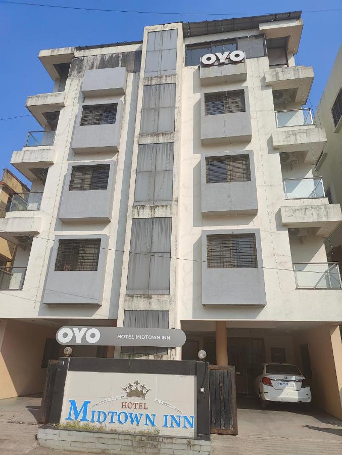 Hotel Midtown Inn Nashik Exterior photo