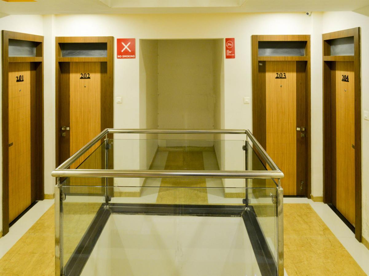 Hotel Midtown Inn Nashik Exterior photo